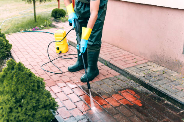 Why Choose Our Certified Pressure Washing Experts for Your Project Needs in Salina, UT?